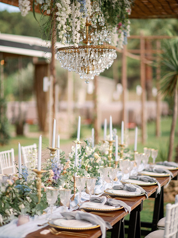 dreamy-romantic-styled-shoot--luxurious-details_02x
