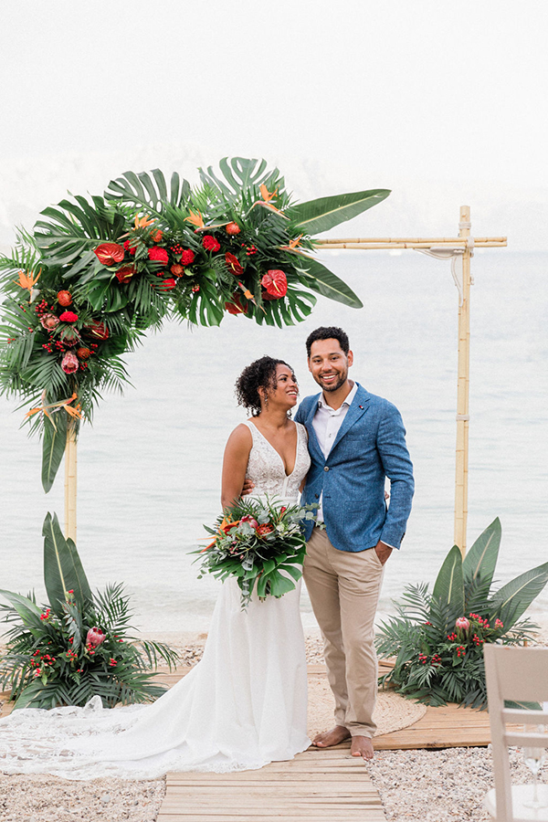 tropical-beach-wedding-lefkada-island-prettiest-details_01
