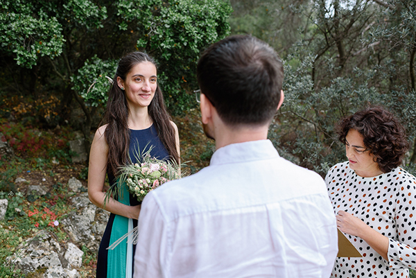 lovely-elopement-athenian-mountains_13