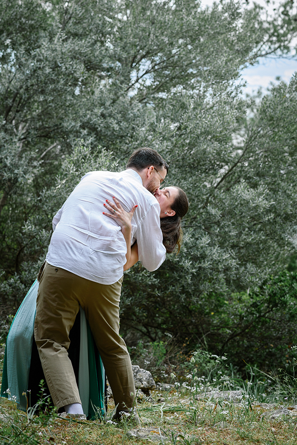 lovely-elopement-athenian-mountains_18