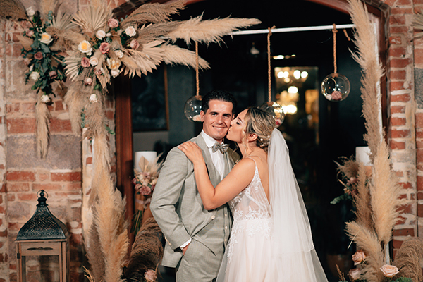 Boho fall wedding in Lesvos with pampas grass and roses │ Marina & Dionisis