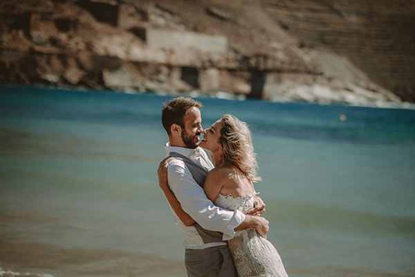 Summer wedding in Serifos with pampas grass and boho vibes │ Katerina & Vangelis