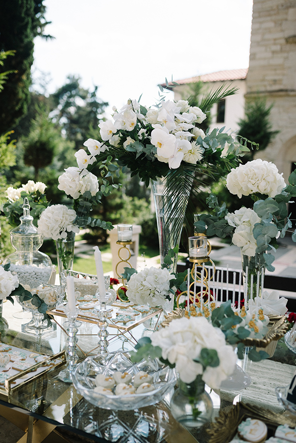 chic-summer-wedding-kozani-lush-romantic-florals_20x