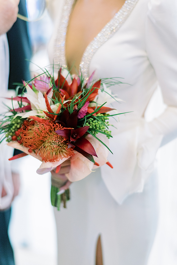 chic-tropical-wedding-in-athens-colorful-blooms_24x