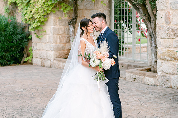 Dreamy summer wedding at Wine Museum in Athens with romantic details and pastel shades │ Eleni & Alexandros