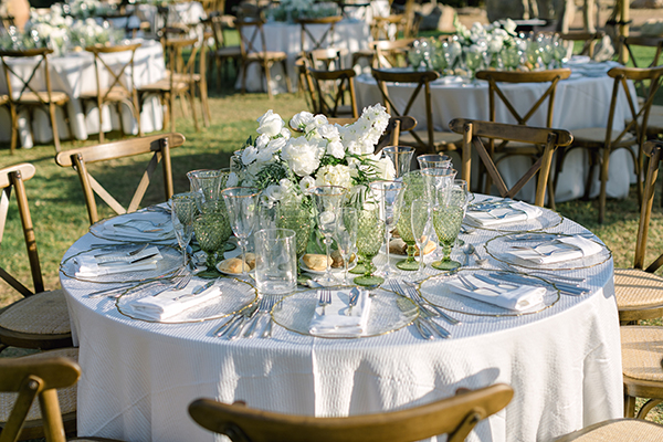 fairytale-summer-wedding-athens-impressive-white-flowers_66