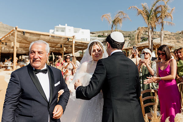 stunning-jewish-wedding-mykonos-pampas-grass_29