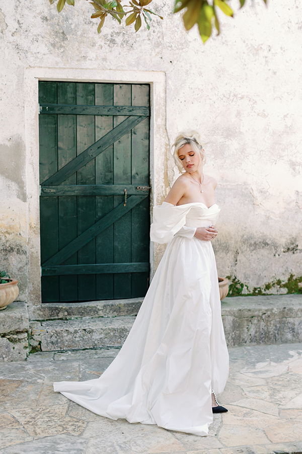 black-white-wedding-inspiration-courti-estate-gorgeous-details_12