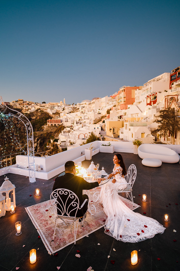 utterly-romantic-wedding-athina-luxury-suites-santorini_13w
