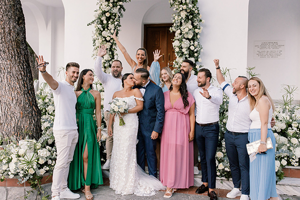 luxurious-summer-wedding-thessaloniki-impressive-floral-arrangments-white-shades_62