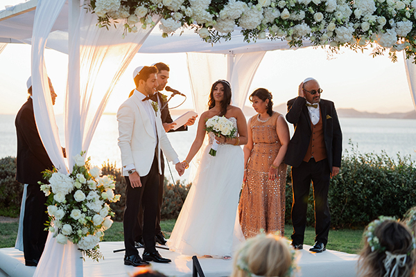 Stunning multicultural wedding in Athens with romantic floral arrangements │ Sonia & Trevor