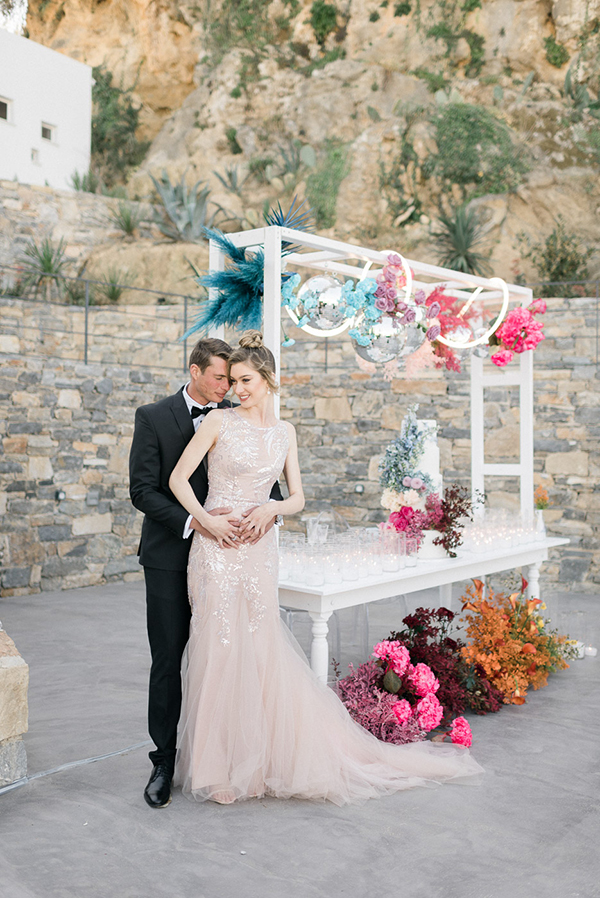 ombre-wedding-inspiration-crete-impressive-florals-vivid-shades_23