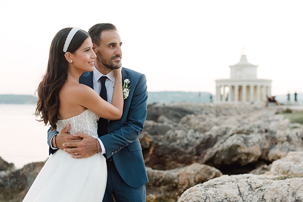 Romantic summer wedding in Kefalonia with white blooms and a rustic flair │ Mata & Achilleas