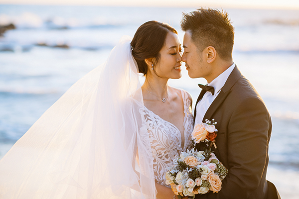 Spring destination wedding in Paphos with white and pale peach flowers │ Christy & Tony