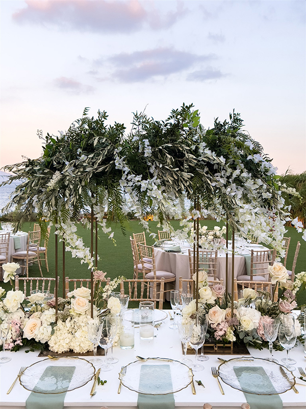 a-dreamy-summer-wedding-athens-gorgeous-florals-elegant-details_33