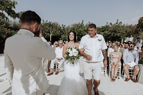 destination-beach-wedding-paphos-romantic-details_14