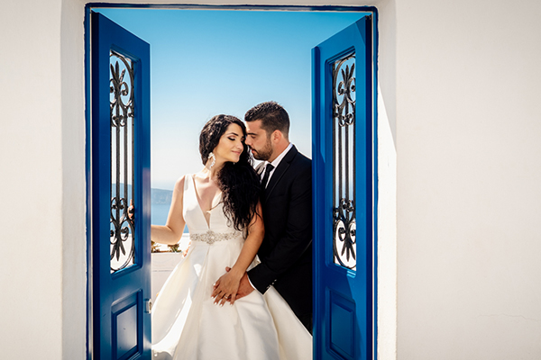 Lovely next day shoot in Santorini with stunning views │ Marina & Yiannis