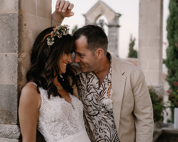 boho-fall-wedding-crete-lovely-pampas-grass-rustic-details_01