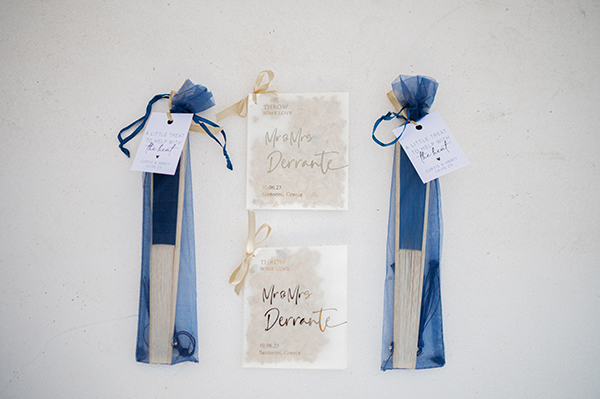 stunning-summer-wedding-santorini-blue-hydrangeas_09x