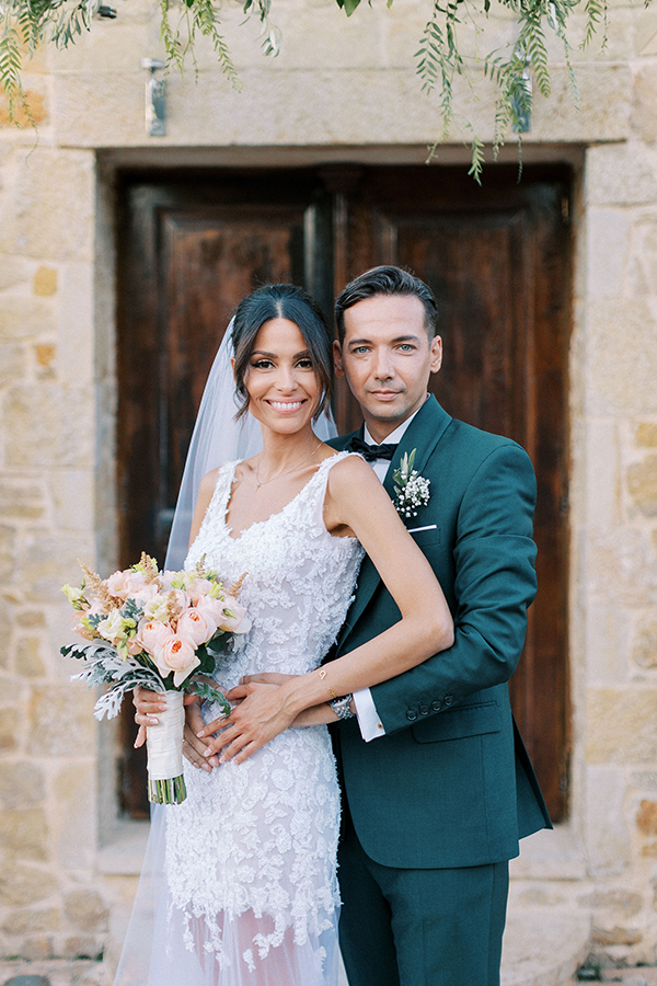 Gorgeous summer wedding in Athens with pretty pastel flowers | Sofia & Thanos