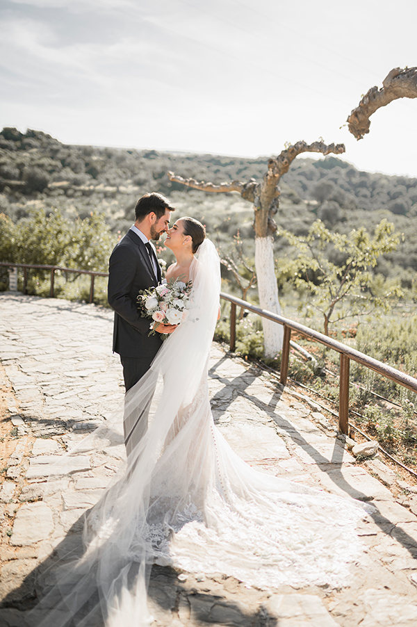 charming-destination-wedding-crete-lovely-details_02