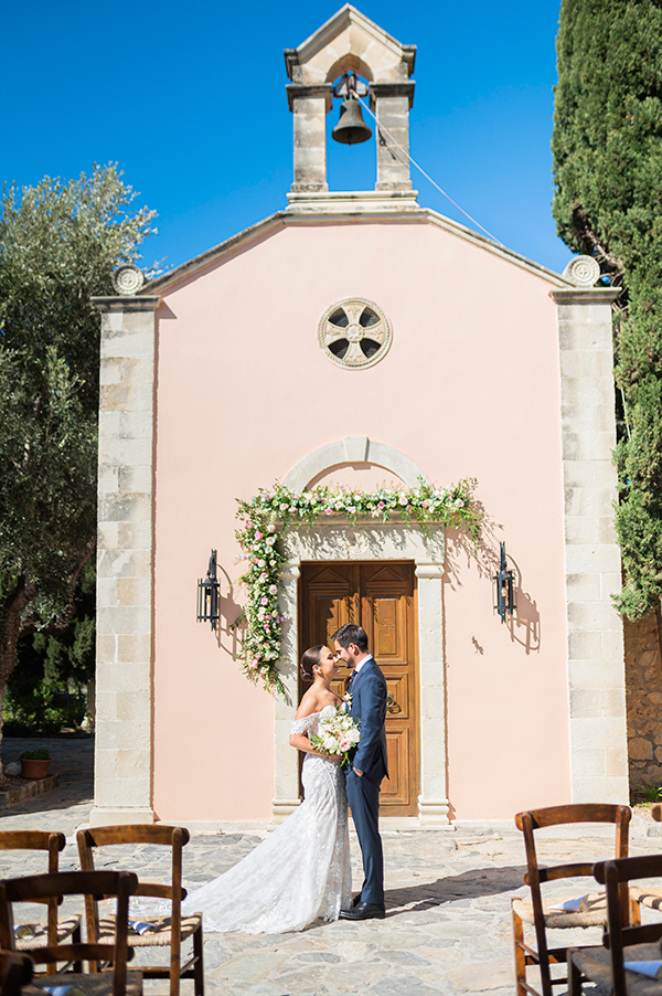 charming-destination-wedding-crete-lovely-details_09