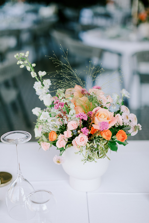 colorful-and-chic-wedding-kos-gorgeous-flowers_15x