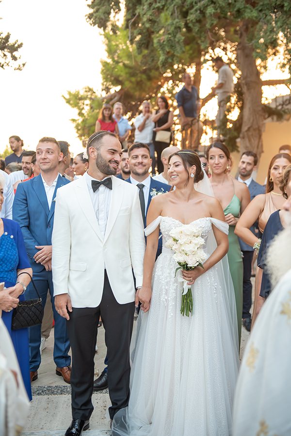 intimate-summer-wedding-kalymnos-roses_13