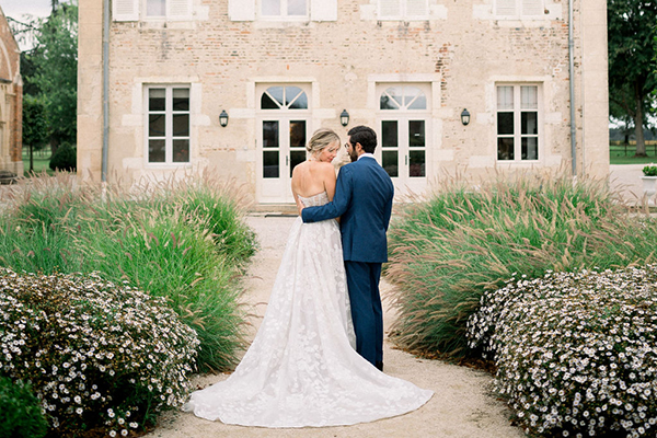 Classic meets luxe in this gorgeous summer wedding in France | Melissa & Chris