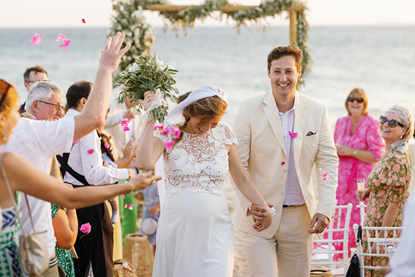 intimate-wedding-beach-naxos_07