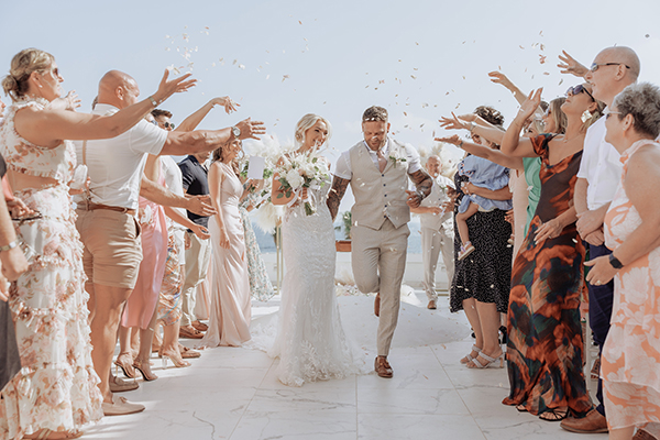 Boho chic wedding in Cyprus with pampas grass  | Natalie & Jack