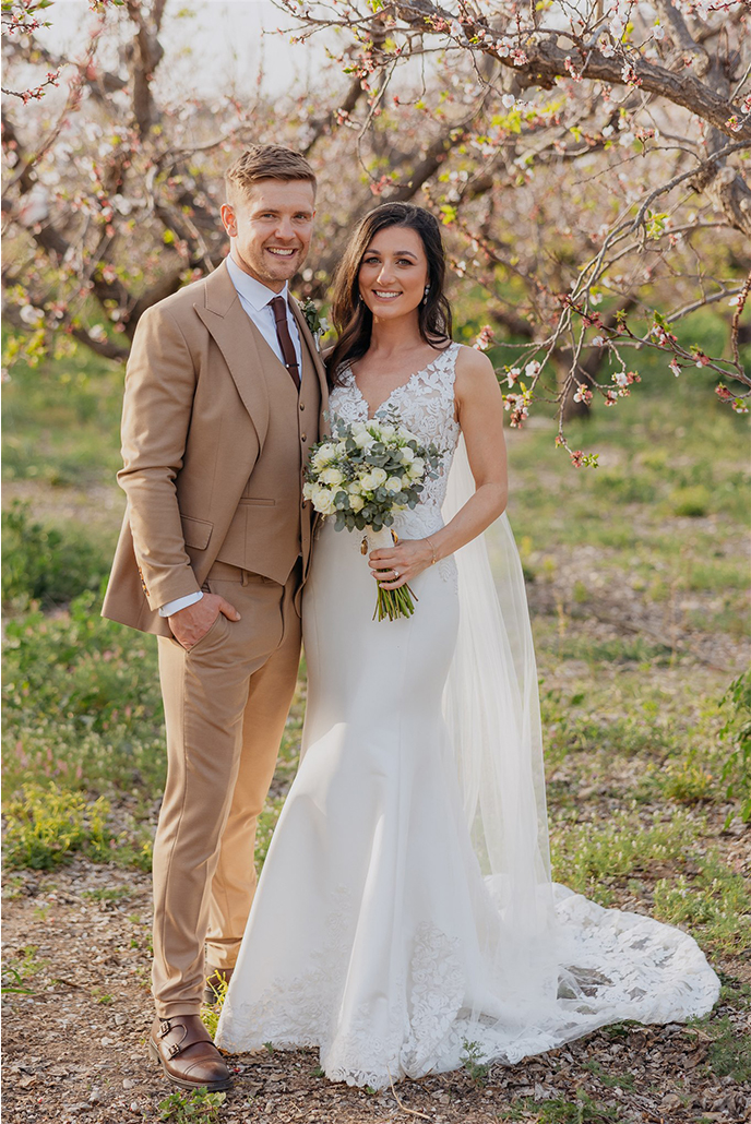 Lovely wedding at Vasilias Nikoklis with rustic details  | Caroline & Edward