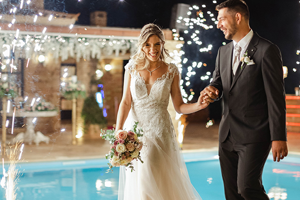 Gorgeous wedding with a romantic atmosphere | Konstantina & Nikos